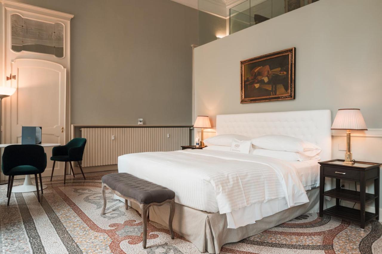 Royal Palace Hotel Turin Exteriör bild